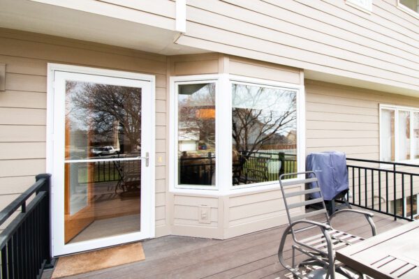 white Lifestyle bay window overlooking deck