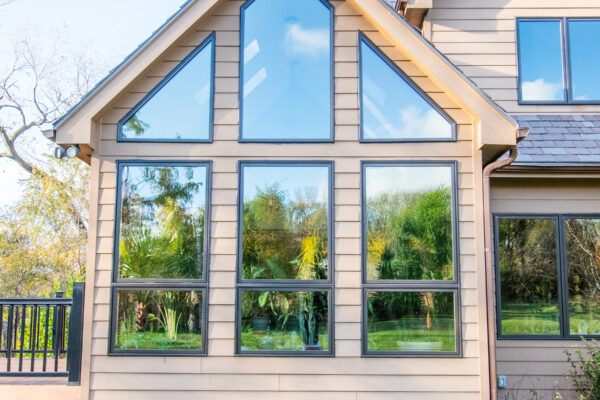 Exterior Sunroom Lifestyle Windows