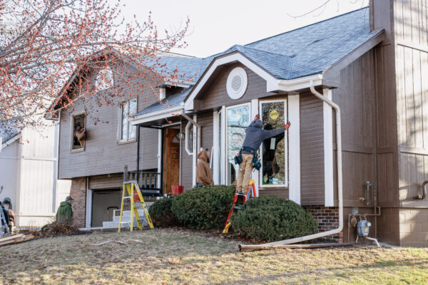 Pella expert installers at work