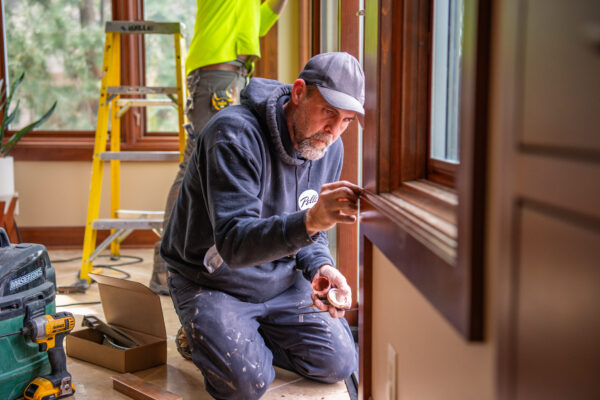 Expert Pella installer working