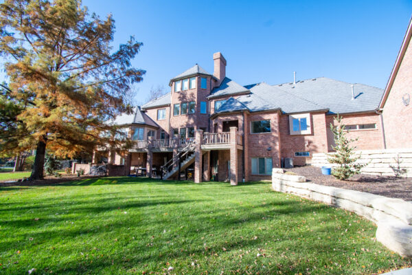 Pella Lifestyle windows exterior